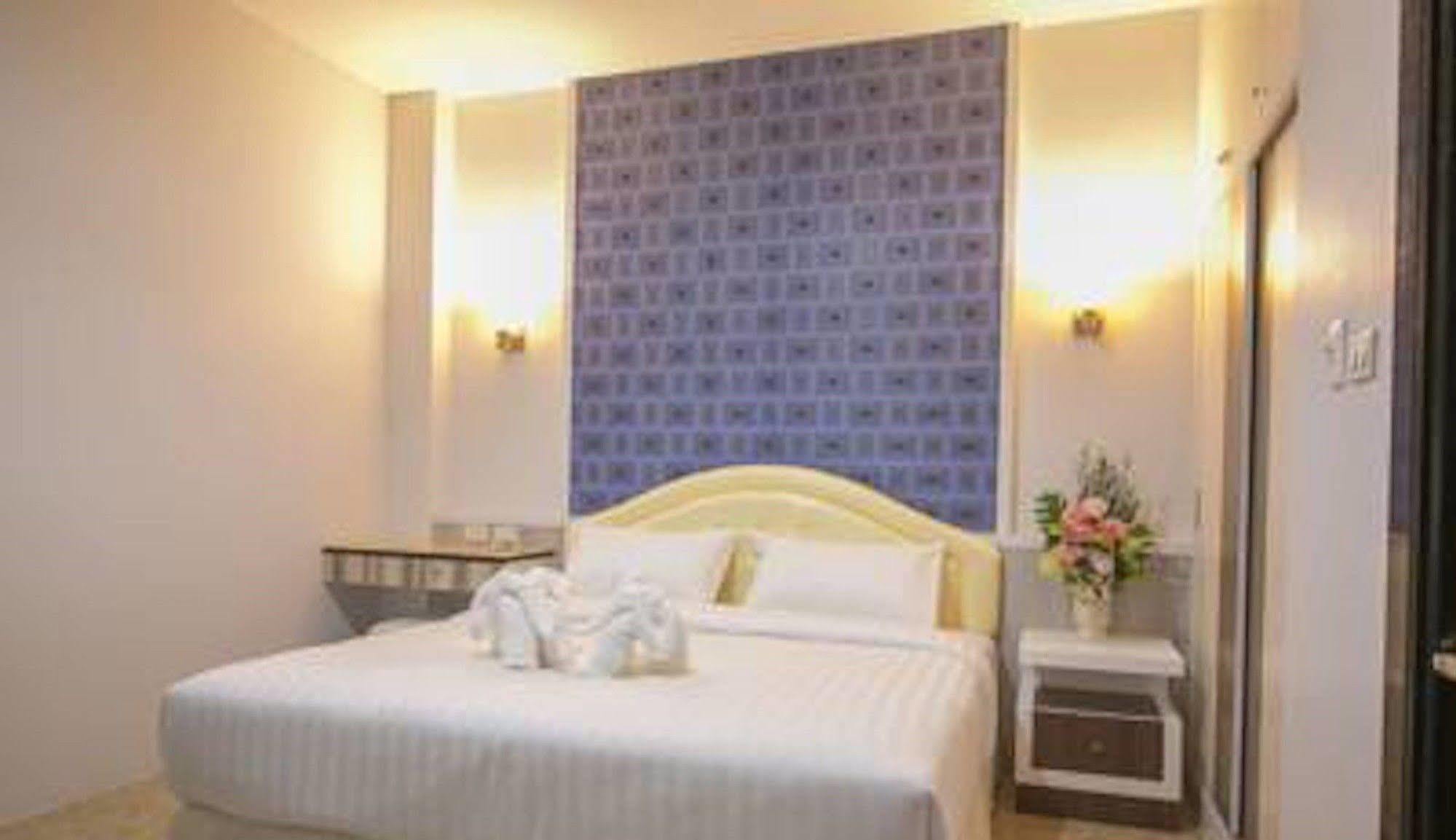 Cupid Hotel Ko Sukon Extérieur photo